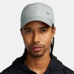 casquette grise