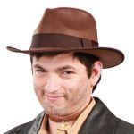 chapeau aventurier