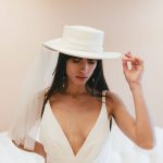 chapeau blanc