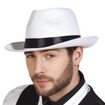 chapeau blanc