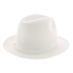 chapeau blanc