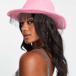 chapeau cowboy rose